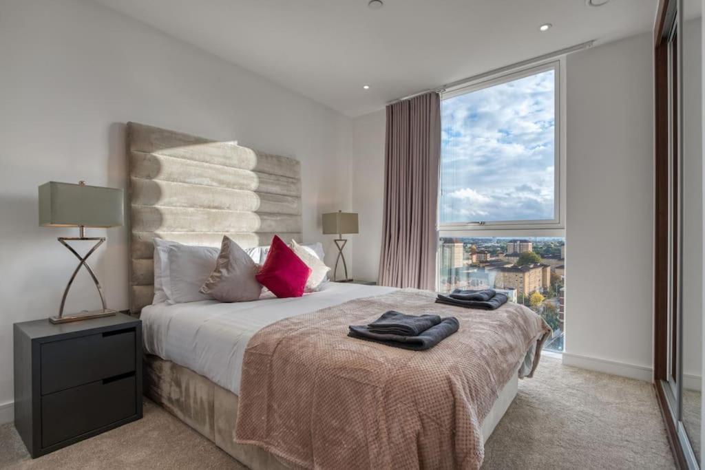 2 Bed & 2 Bath Next To Nine Elms Station - Zone 1 * Londres